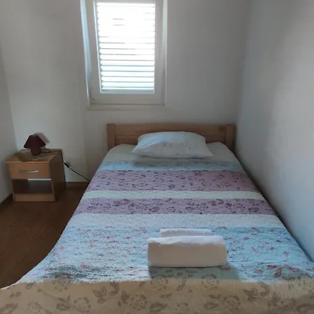 Apartment M&m